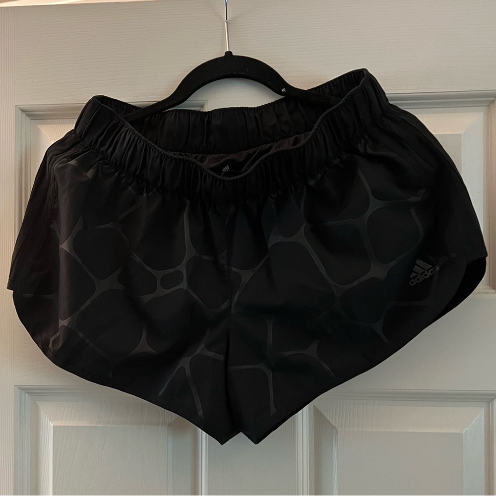 Ladies Adidas Shorts Size Medium